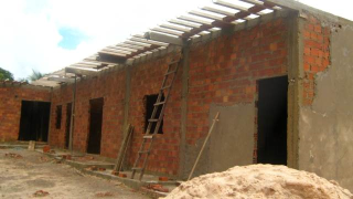 Bau_13